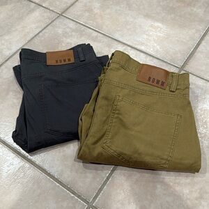 $ ROWM BUNDLE OF 2 Mens Men's grey and tan pants size W32 L30